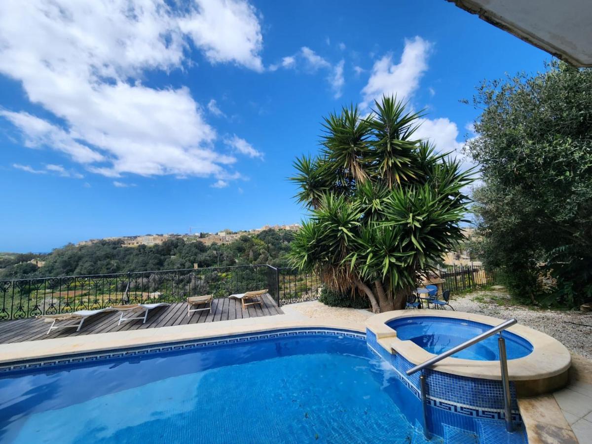 Gozo Island Escape Sleeps 4 With Private Bathroom Ghajn il-Kbira  Exterior foto